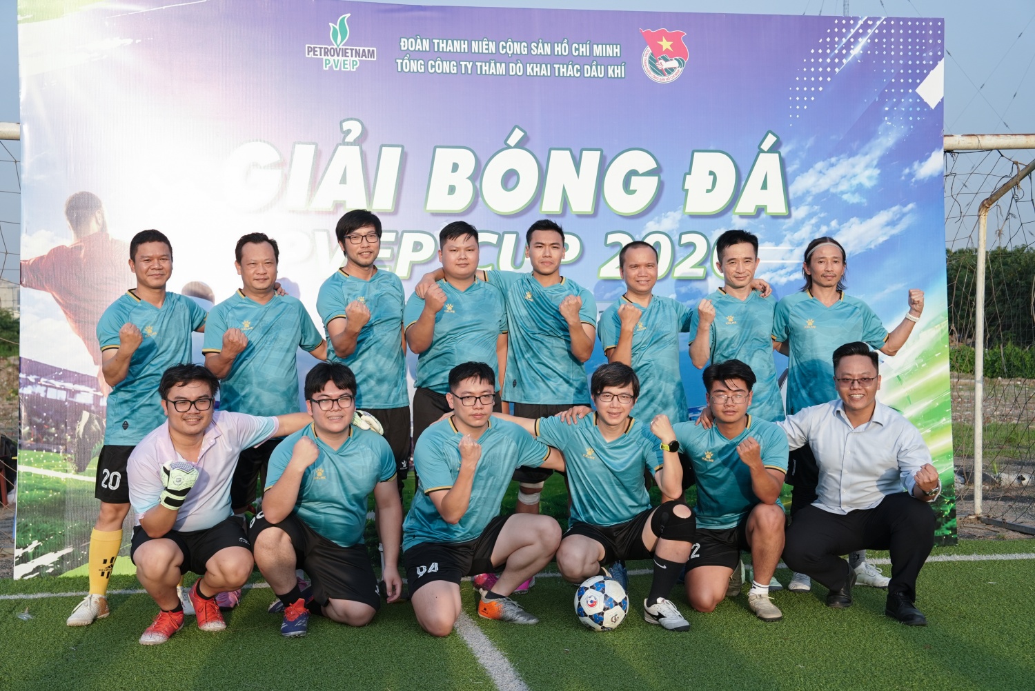 Khai mạc Giải bóng đá PVP Cup 2026: Gắn kết cán bộ, người lao động toàn Tổng công ty Khai mạc Giải bóng đá PVP Cup 2026: Gắn kết cán bộ, người lao động toàn Tổng công ty