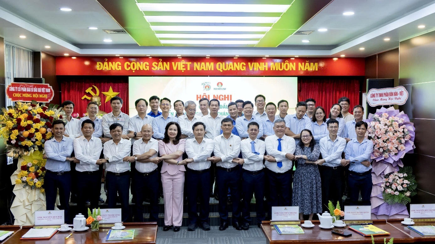 Nhà máy Đạm Cà Mau: Vững nội lực - Bứt phá thành công - Kiến tạo tương lai