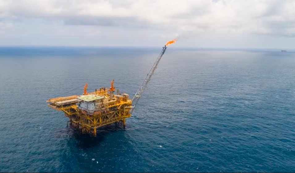 Petrovietnam and the challenge of achieving double-digit economic growth