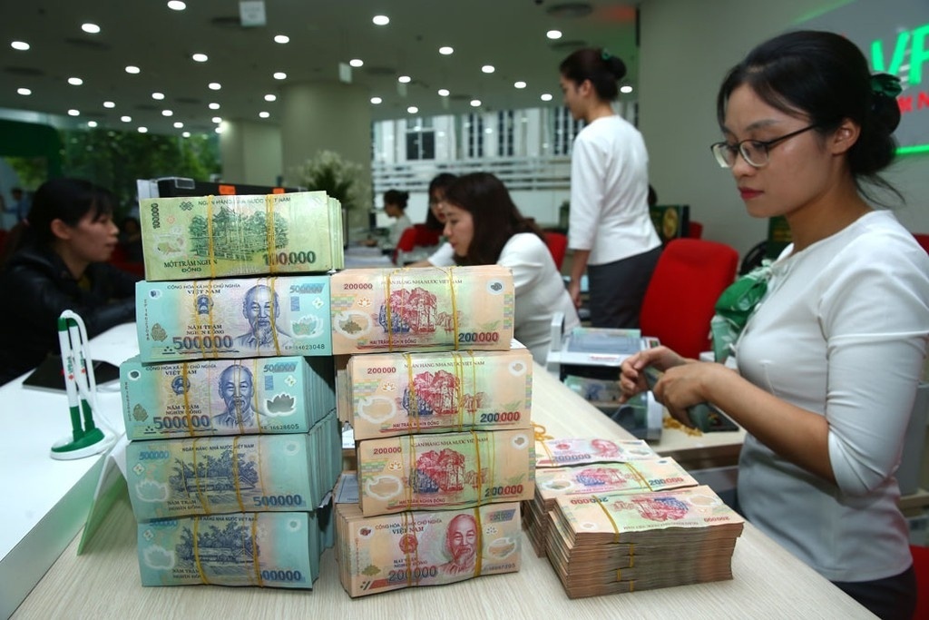 Tin tức kinh tế ngày 13/8: Người dân gửi hơn 11 triệu tỷ đồng vào ngân hàng
