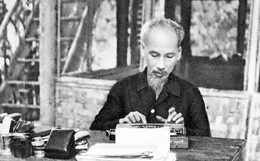 Mỗi ngày trong ta luôn có Bác