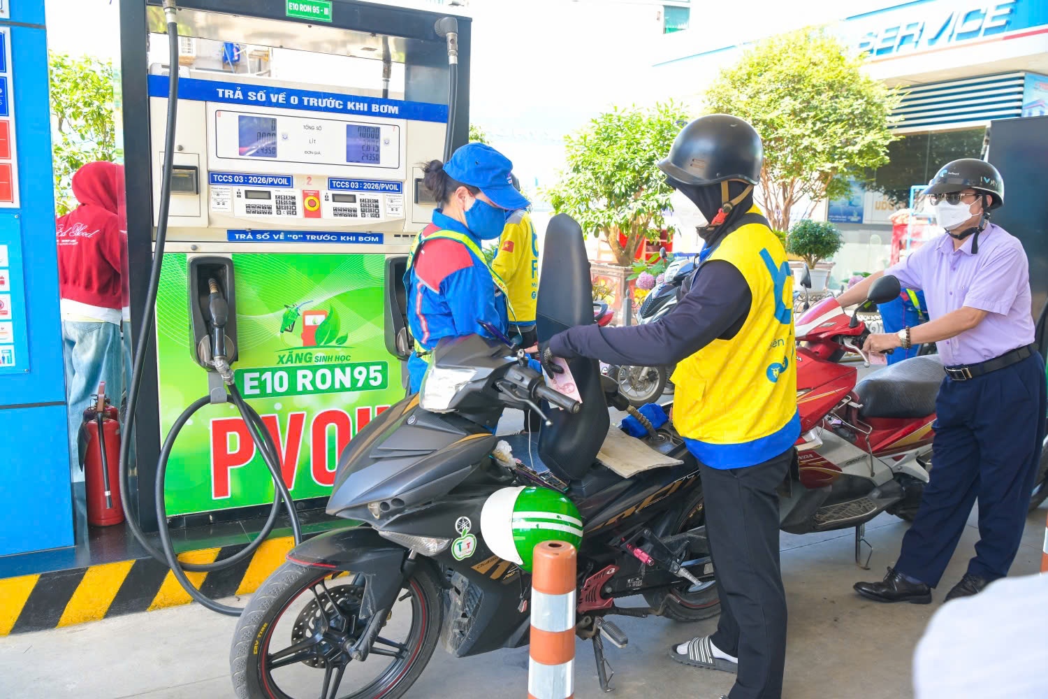 Lộ trình nhiên liệu sinh học Việt Nam: Cần “bệ phóng” từ chính sách nhất quán và dài hạn Lộ trình nhiên liệu sinh học Việt Nam: Cần “bệ phóng” từ chính sách nhất quán và dài hạn
