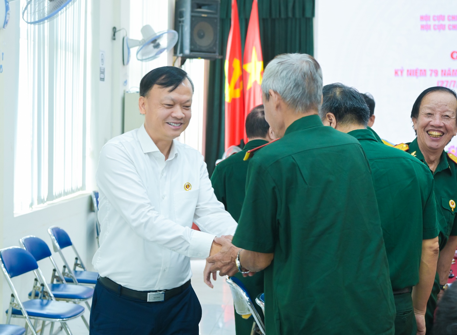 Hội CCB Petrovietnam tri ân thương binh, gia đình chính sách tại phường Giảng Võ