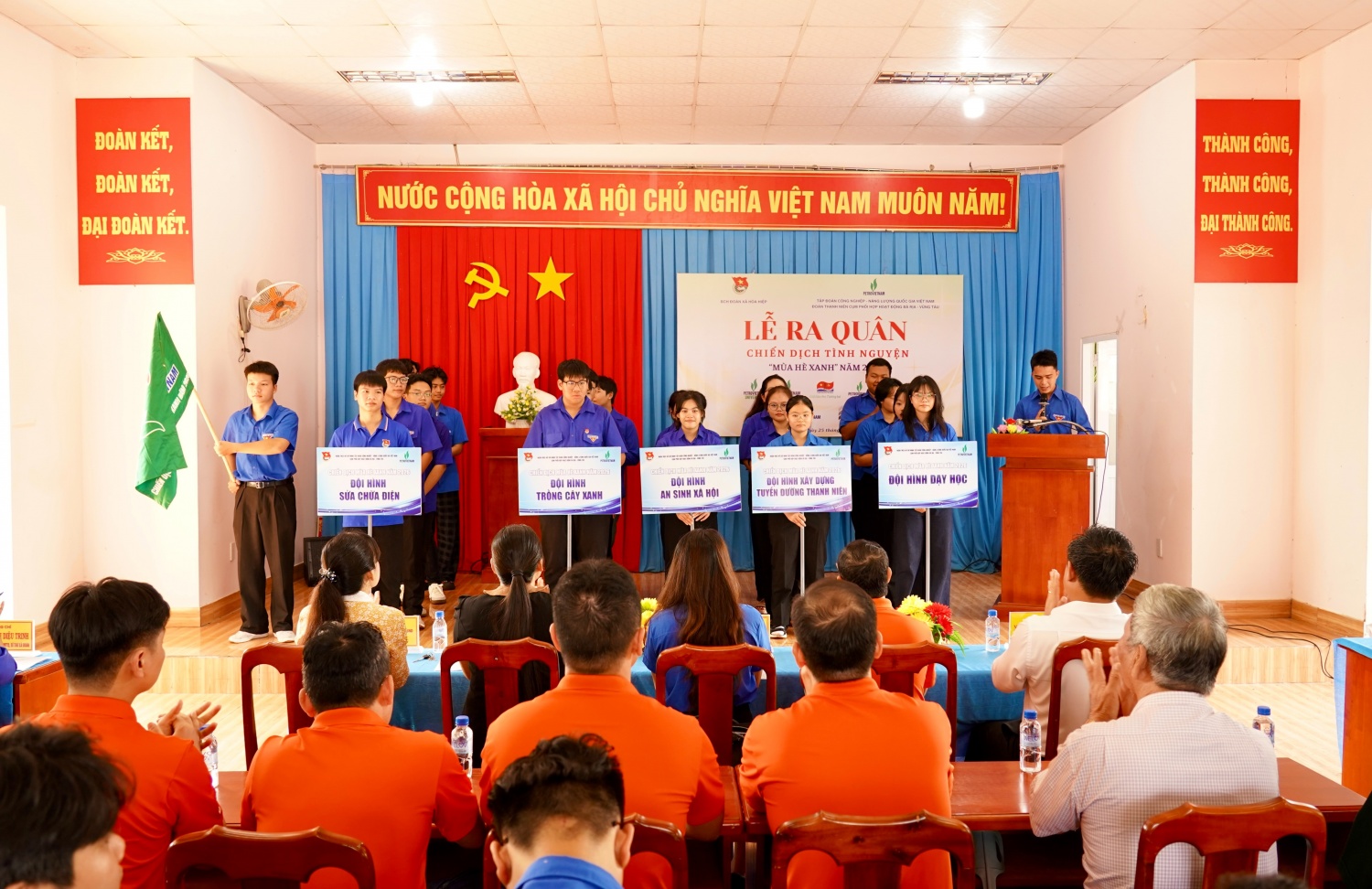 Đoàn Thanh niên Petrovietnam Cụm phối hợp hoạt động Bà Rịa - Vũng Tàu tổ chức ra quân Chiến dịch Mùa hè xanh năm 2026