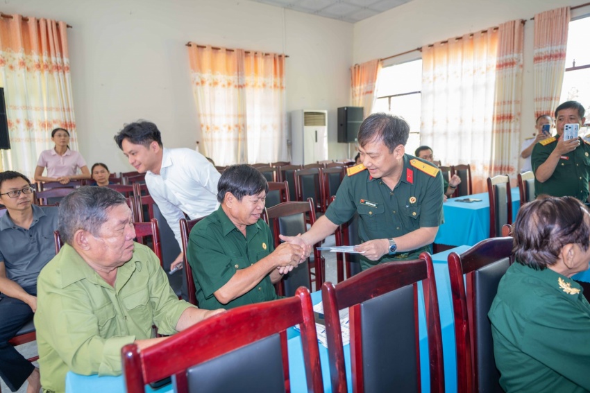 Vietsovpetro tổ chức chuỗi hoạt động tri ân nhân kỷ niệm 79 năm Ngày Thương binh - Liệt sĩ