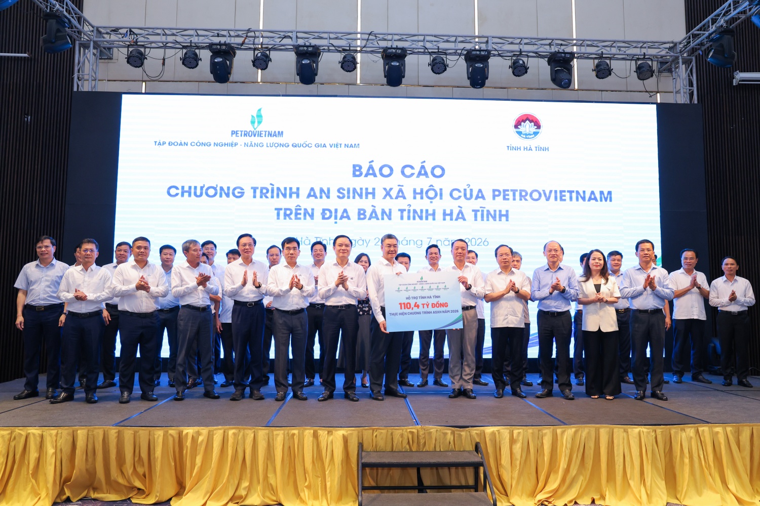 Petrovietnam khẳng định trách nhiệm xã hội, đồng hành cùng sự phát triển của Hà Tĩnh