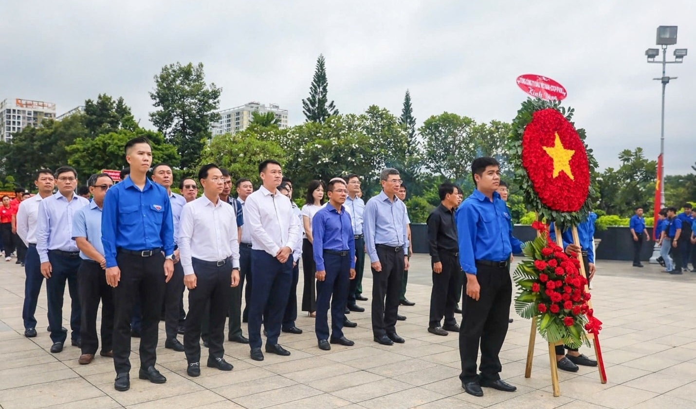 PVOIL gìn giữ đạo lý “Uống nước nhớ nguồn” bằng những hành động thiết thực