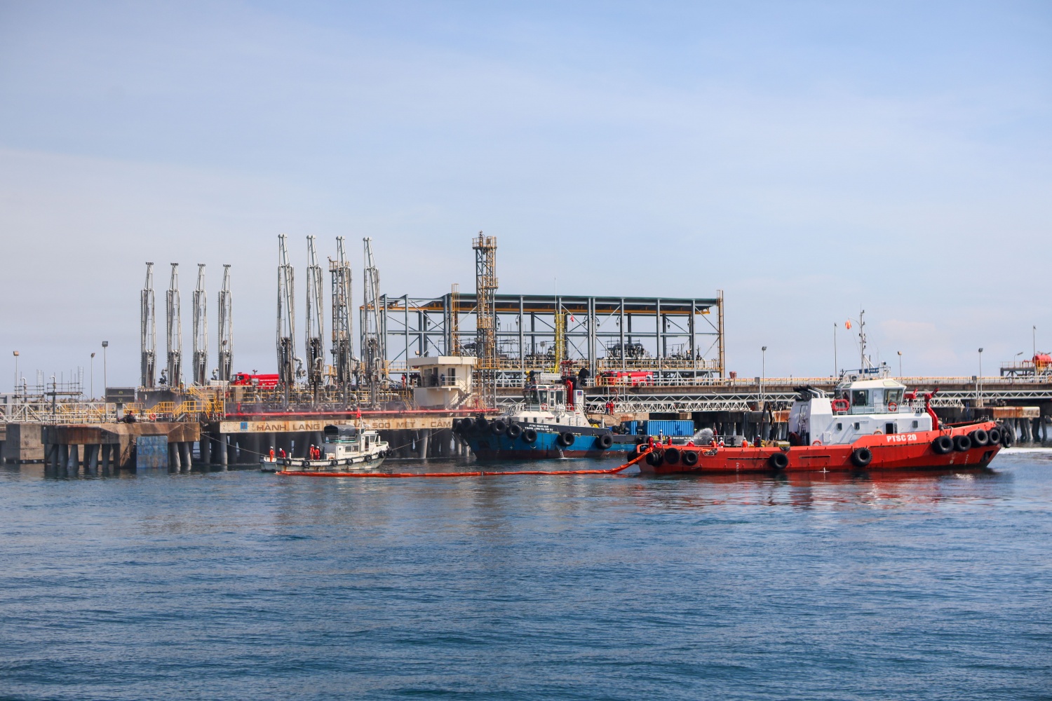 BSR nâng cao khả năng ứng phó trước các tình huống khẩn cấp tại Cảng Jetty - NMLD Dung Quất
