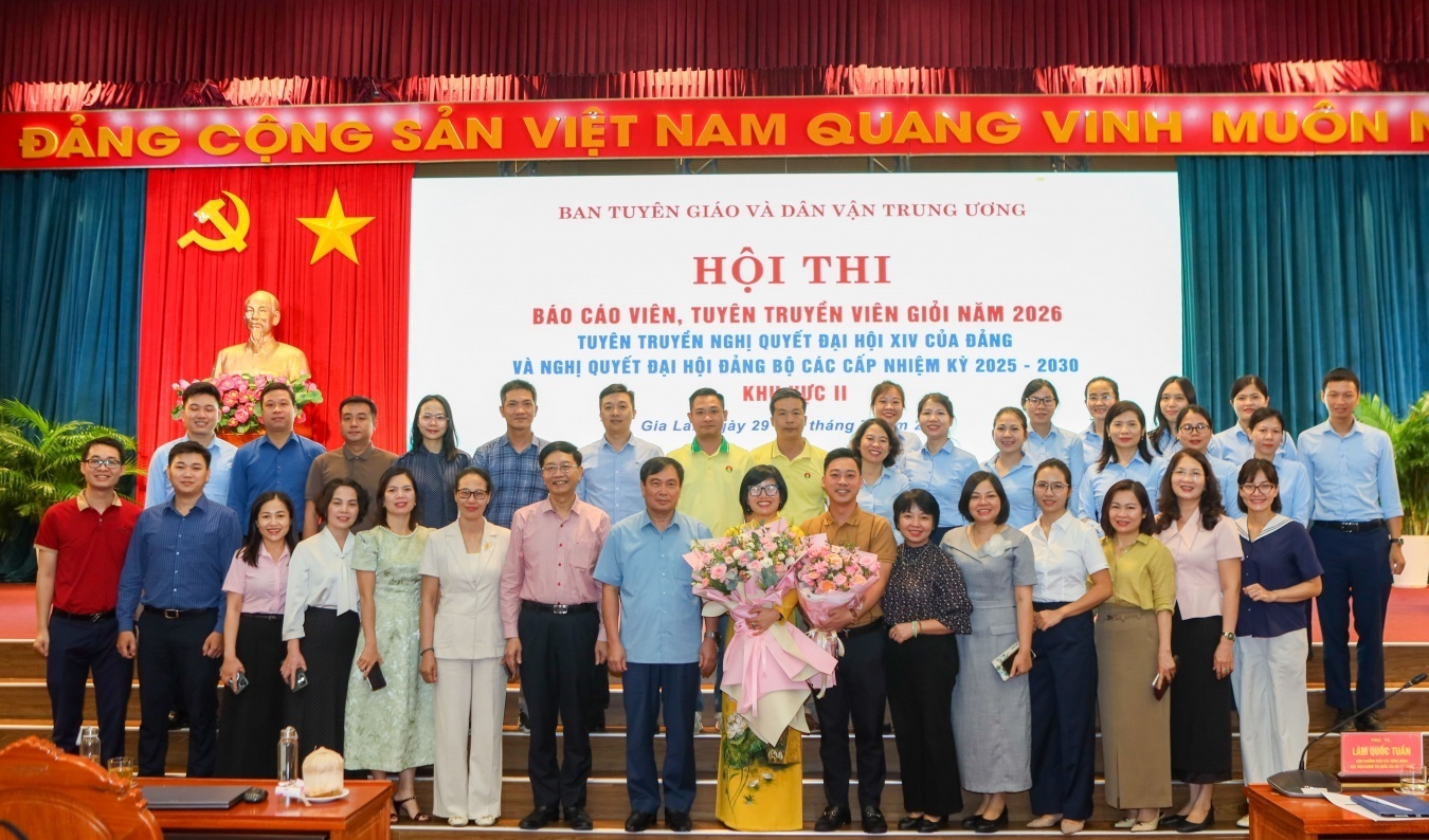 [VIDEO] Đại diện Petrovietnam đạt giải Ba Hội thi Báo cáo viên, tuyên truyền viên giỏi Khu vực II
