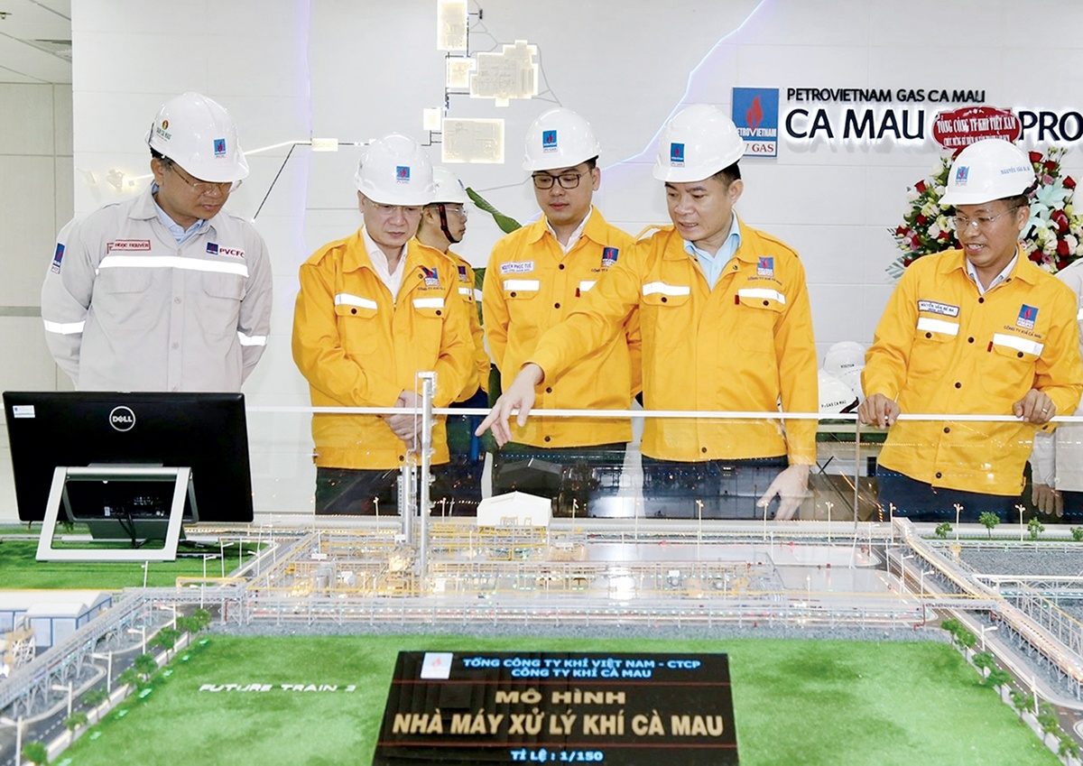 Động lực tăng trưởng mới của cụm Khí - Điện - Đạm Cà Mau