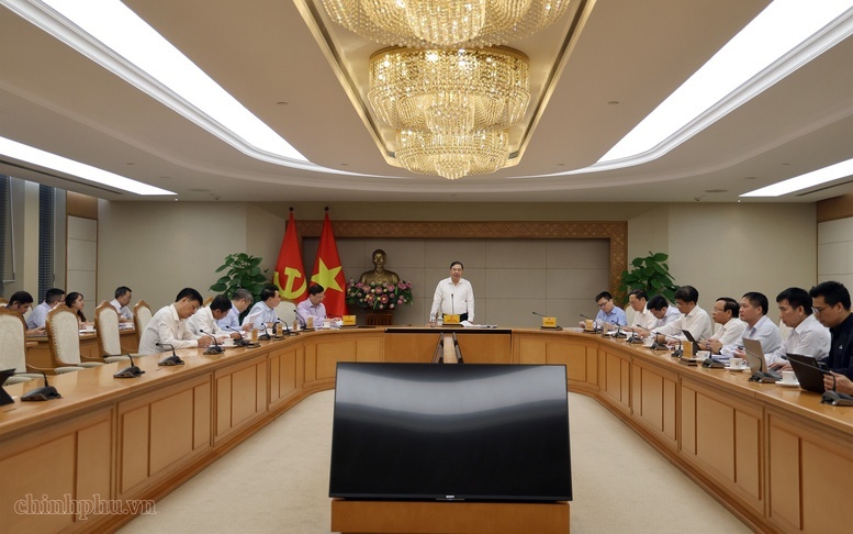Khẩn trương hoàn thiện đề xuất cơ chế, chính sách phát triển Trung tâm lọc hóa dầu và năng lượng quốc gia tại Dung Quất (Quảng Ngãi)