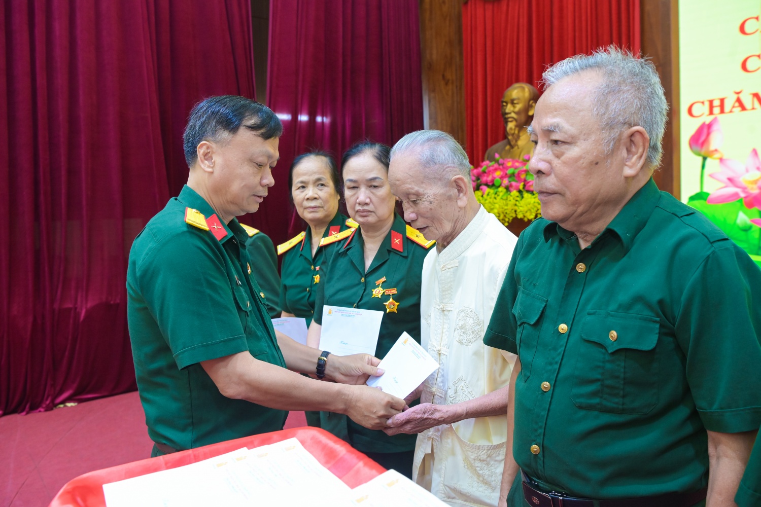 Petrovietnam lan tỏa nghĩa tình, sẻ chia với nạn nhân chất độc da cam