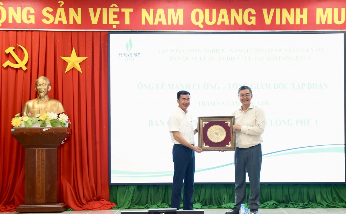 Quyết tâm đưa Dự án NMNĐ Long Phú 1 về đích đúng tiến độ Quyết tâm đưa Dự án NMNĐ Long Phú 1 về đích đúng tiến độ