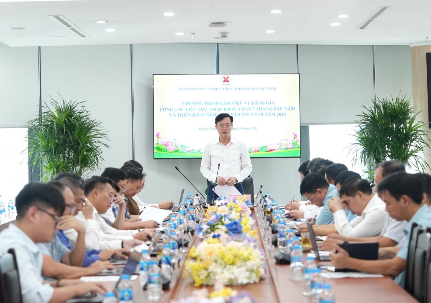 TKV tiêu thụ than