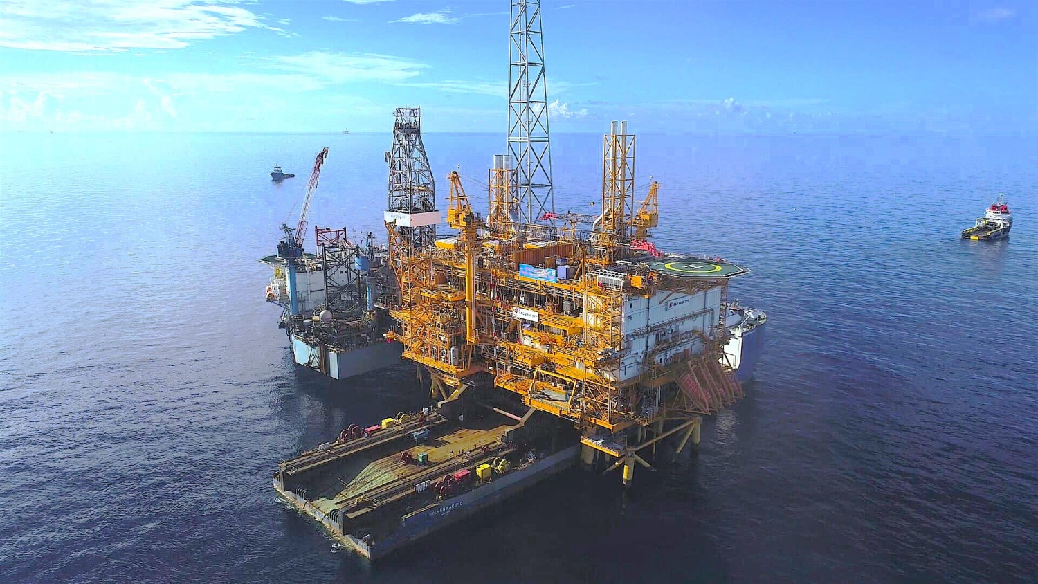 Petrovietnam: Làm chủ năng lực tổng thầu EPC công trình dầu khí ngoài khơi Petrovietnam: Làm chủ năng lực tổng thầu EPC công trình dầu khí ngoài khơi