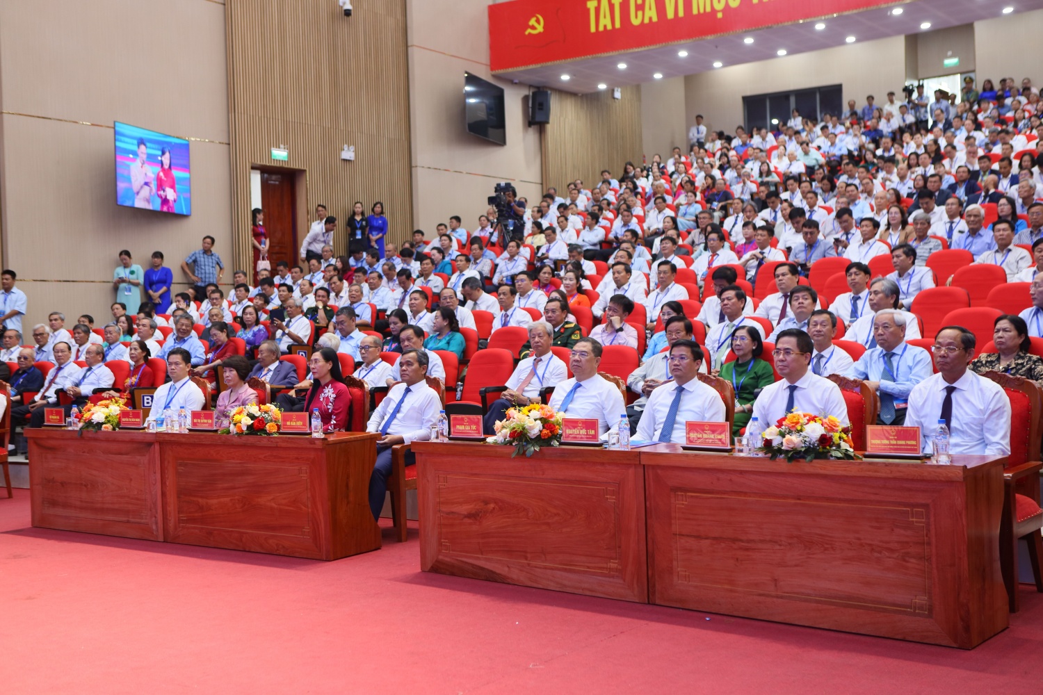 Lọc hoá dầu và gang thép góp phần khẳng định vị thế của KKT Dung Quất