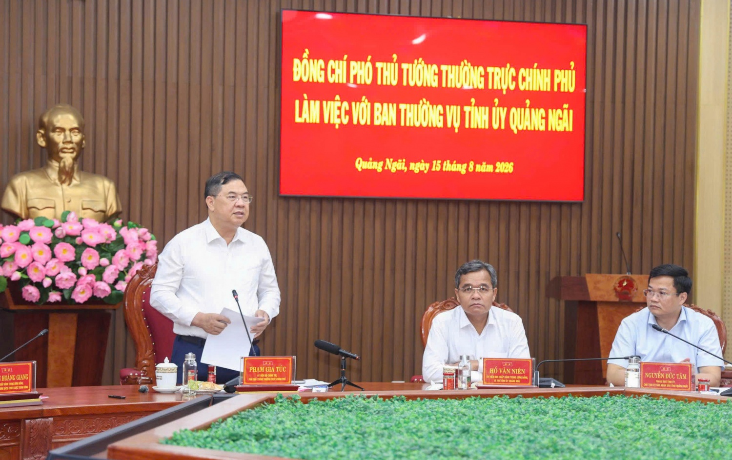 Kỳ 3 - Khát vọng về Trung tâm lọc hóa dầu và năng lượng quốc gia Kỳ 3 - Khát vọng về Trung tâm lọc hóa dầu và năng lượng quốc gia
