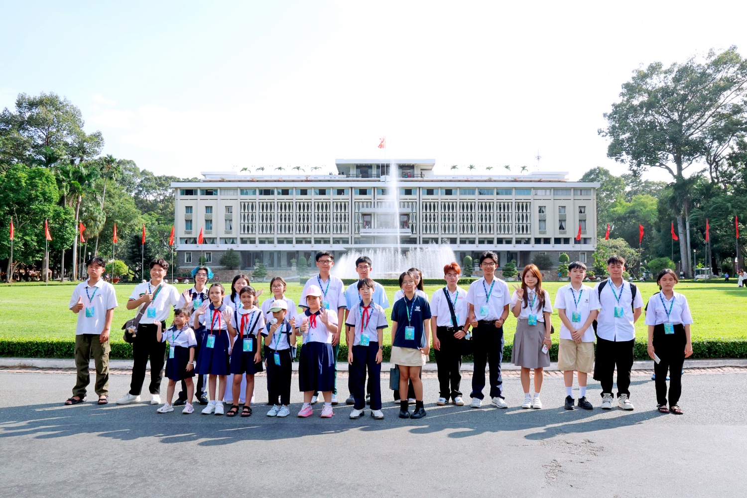 PVOIL tuyên dương các học sinh đạt thành tích cao, nâng bước thế hệ tương lai