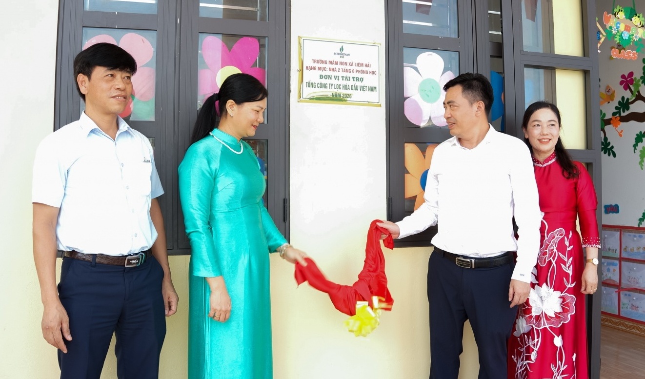 [VIDEO] BSR chung tay mang ngôi trường mới đến với trẻ em xã Ninh Giang trước thềm năm học