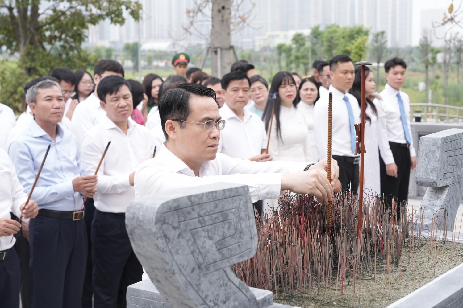 PVEP kết nạp đảng viên mới tại “địa chỉ đỏ”, tiếp lửa truyền thống cách mạng
