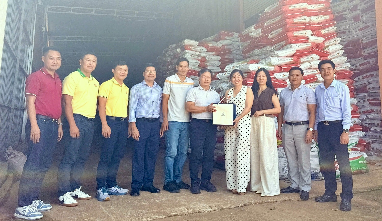 PVCFC mở rộng không gian tăng trưởng: Kết nối thị trường, tiến sâu hơn vào vùng nguyên liệu PVCFC mở rộng không gian tăng trưởng: Kết nối thị trường, tiến sâu hơn vào vùng nguyên liệu