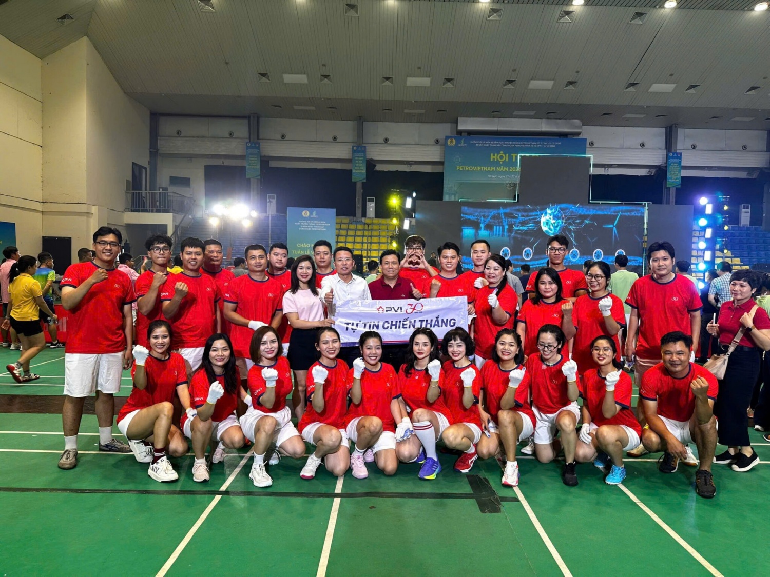 Đoàn thể thao PVI thi đấu ấn tượng tại Hội thao PETROVIETNAM 2026