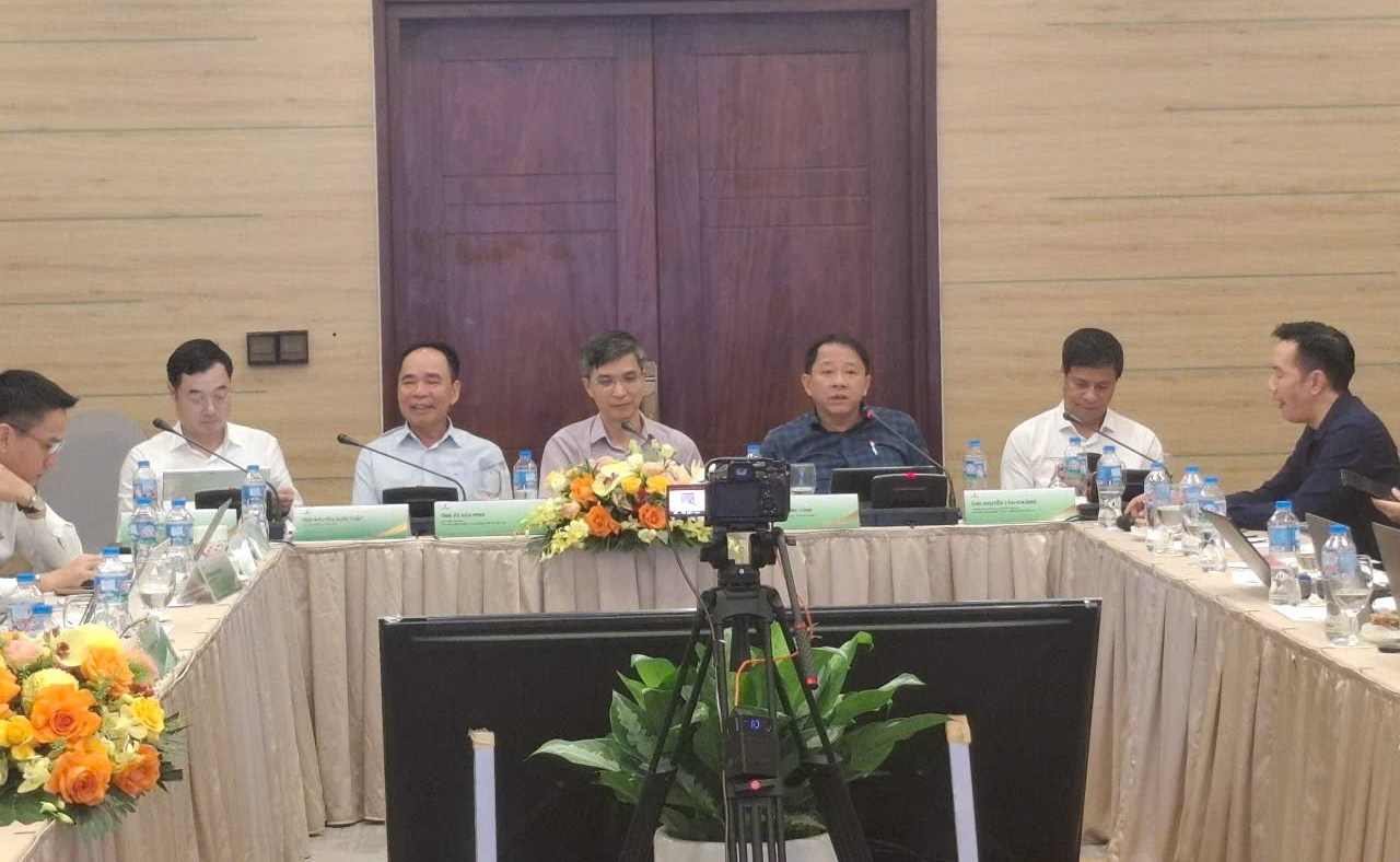 Luật Dầu khí (sửa đổi): Chuyển nhanh từ quyết sách sang hành động Luật Dầu khí (sửa đổi): Chuyển nhanh từ quyết sách sang hành động