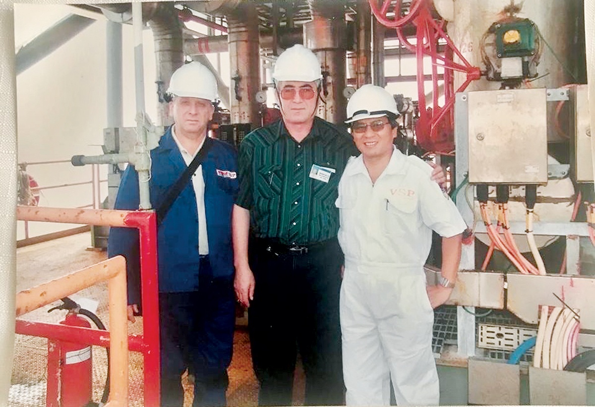 Người nâng niu ký ức Việt Nam