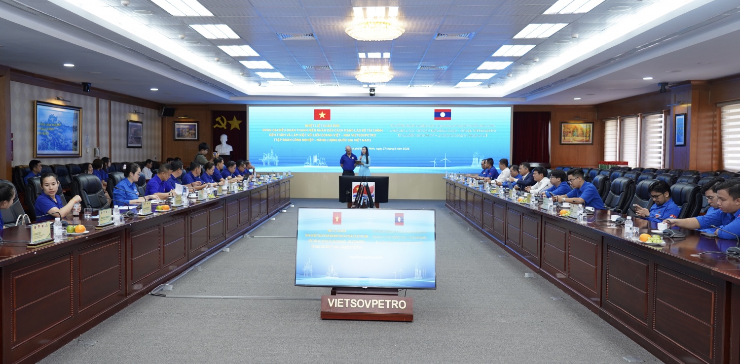 Tuổi trẻ Việt Nam   Lào tăng cường gắn kết, chia sẻ kinh nghiệm qua tìm hiểu thực tế tại PETROVIETNAM