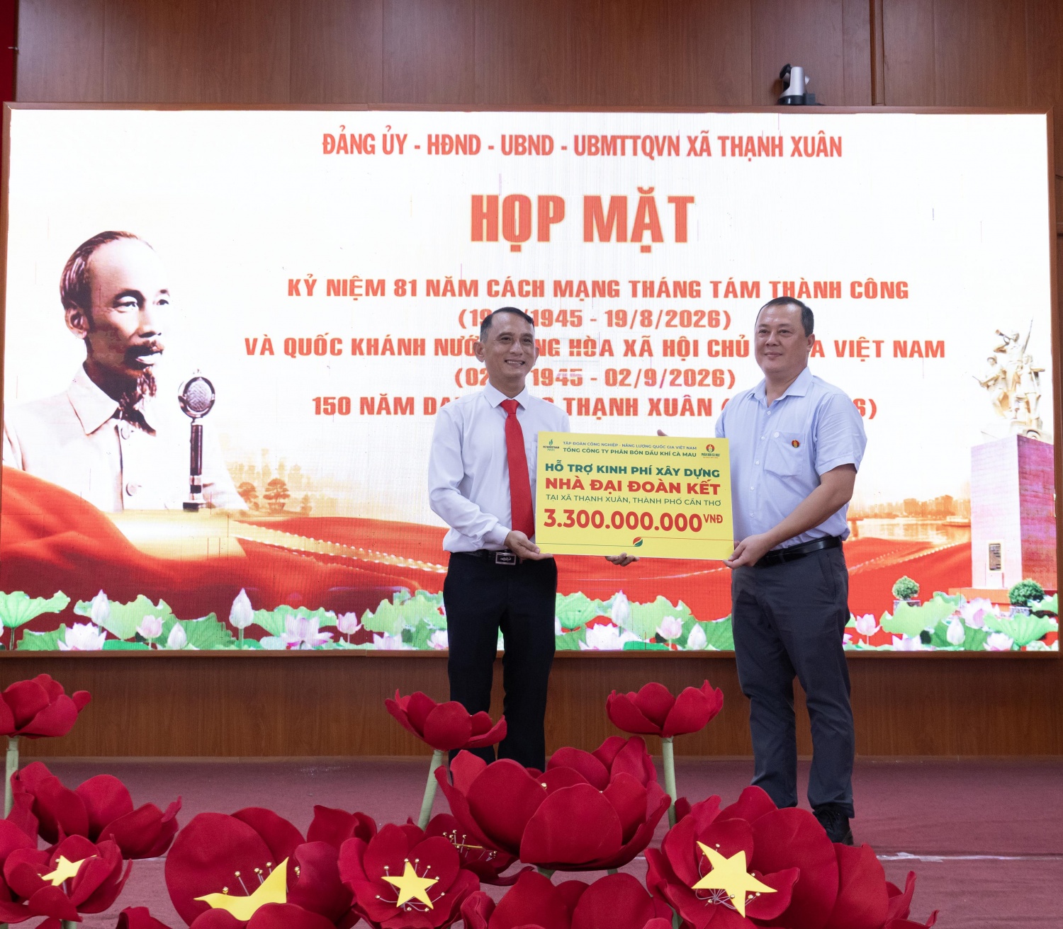 Phân bón Cà Mau trao tặng 55 mái ấm tại Cần Thơ Phân bón Cà Mau trao tặng 55 mái ấm tại Cần Thơ