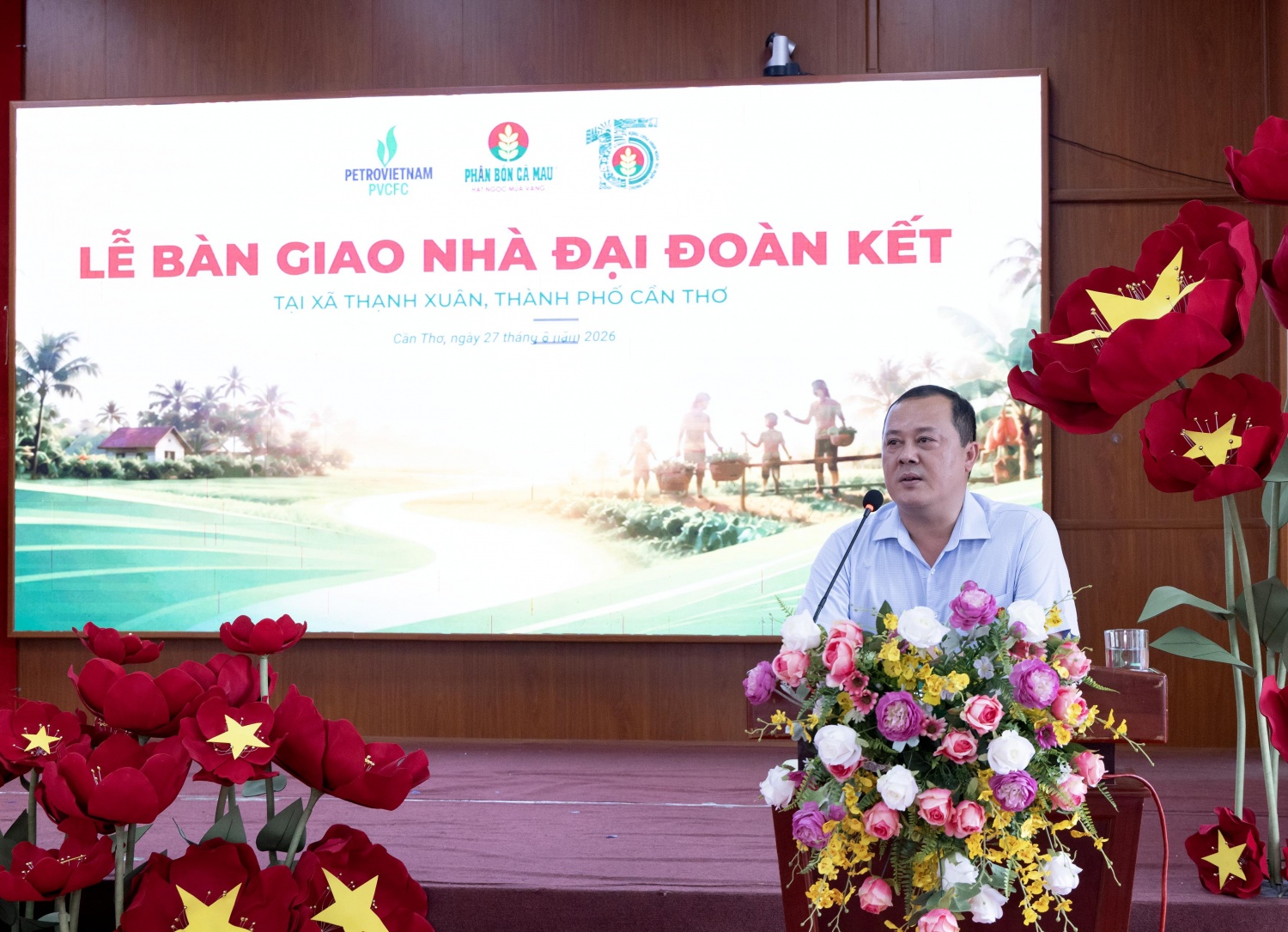 Phân bón Cà Mau trao tặng 55 mái ấm tại Cần Thơ Phân bón Cà Mau trao tặng 55 mái ấm tại Cần Thơ