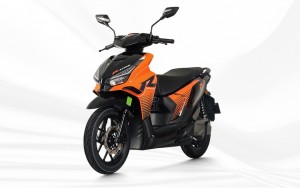 Thị trường xe điện tuần qua: Xe máy pin kép đi gần 200 km/lần sạc “khuấy động” thị trường