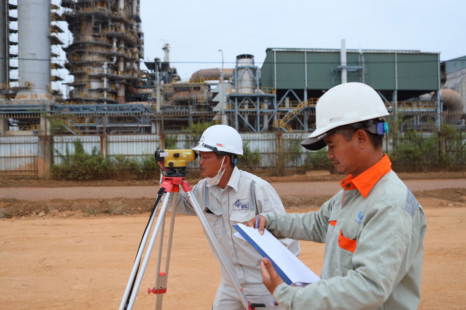 Xuyên lễ chạy đua với thời gian trên công trường Dung Quất