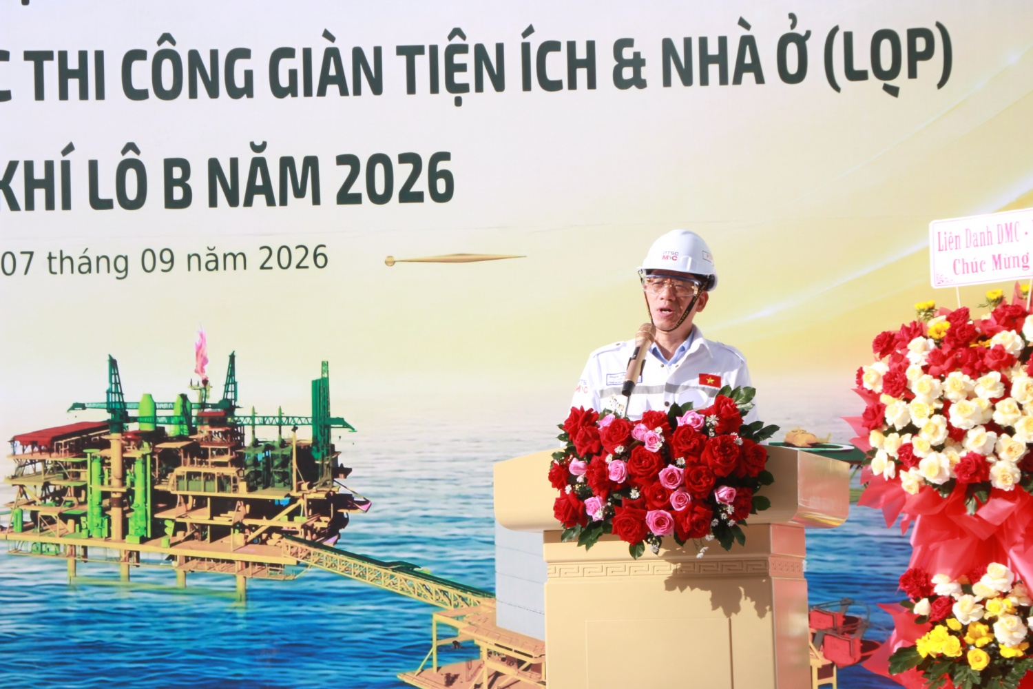Ông Phạm Văn Chuân – Chủ tịch Công đoàn PTSC M&C gửi những lời động viên đến toàn thể người lao động của Dự án Ông Phạm Văn Chuân – Chủ tịch Công đoàn PTSC M&C gửi những lời động viên đến toàn thể người lao động của Dự án