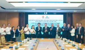 Công đoàn PETROVIETNAM tăng cường hợp tác với Liên hiệp Công đoàn Độc lập Nga
