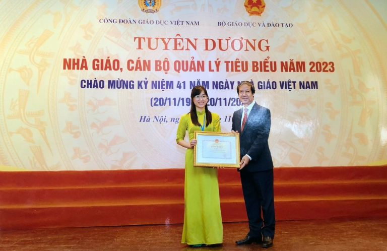 Cô giáo vùng cao “đánh thức” những phòng học STEM Cô giáo vùng cao “đánh thức” những phòng học STEM