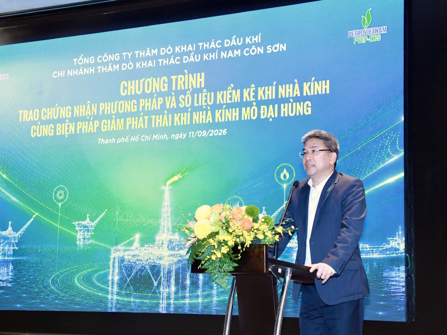 PVEP-NCS trao chứng nhận phương pháp luận kiểm kê khí nhà kính cho mỏ Đại Hùng