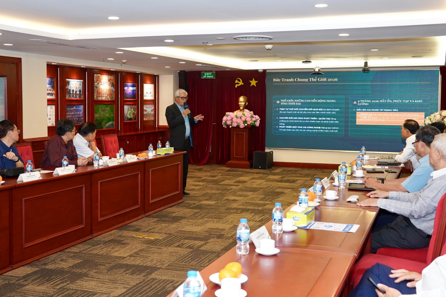Chi hội Dầu khí TP. Hồ Chí Minh họp Ban Chấp hành, tọa đàm về tác động địa chính trị đối với ngành Dầu khí Việt Nam Chi hội Dầu khí TP HCM họp Ban Chấp hành, tọa đàm về tác động địa chính trị đối với ngành dầu khí - năng lượng