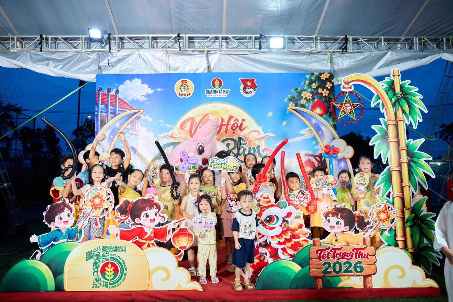 PVCFC tổ chức chương trình Trung thu “Vui hội Trăng rằm - Ươm mầm ước mơ”
