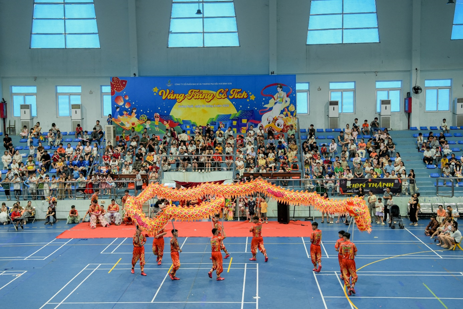 “Vầng trăng cổ tích”: Mang Trung thu ấm áp đến với con em người lao động BSPPT “Vầng trăng cổ tích”: Mang Trung thu ấm áp đến với con em người lao động BSPPT