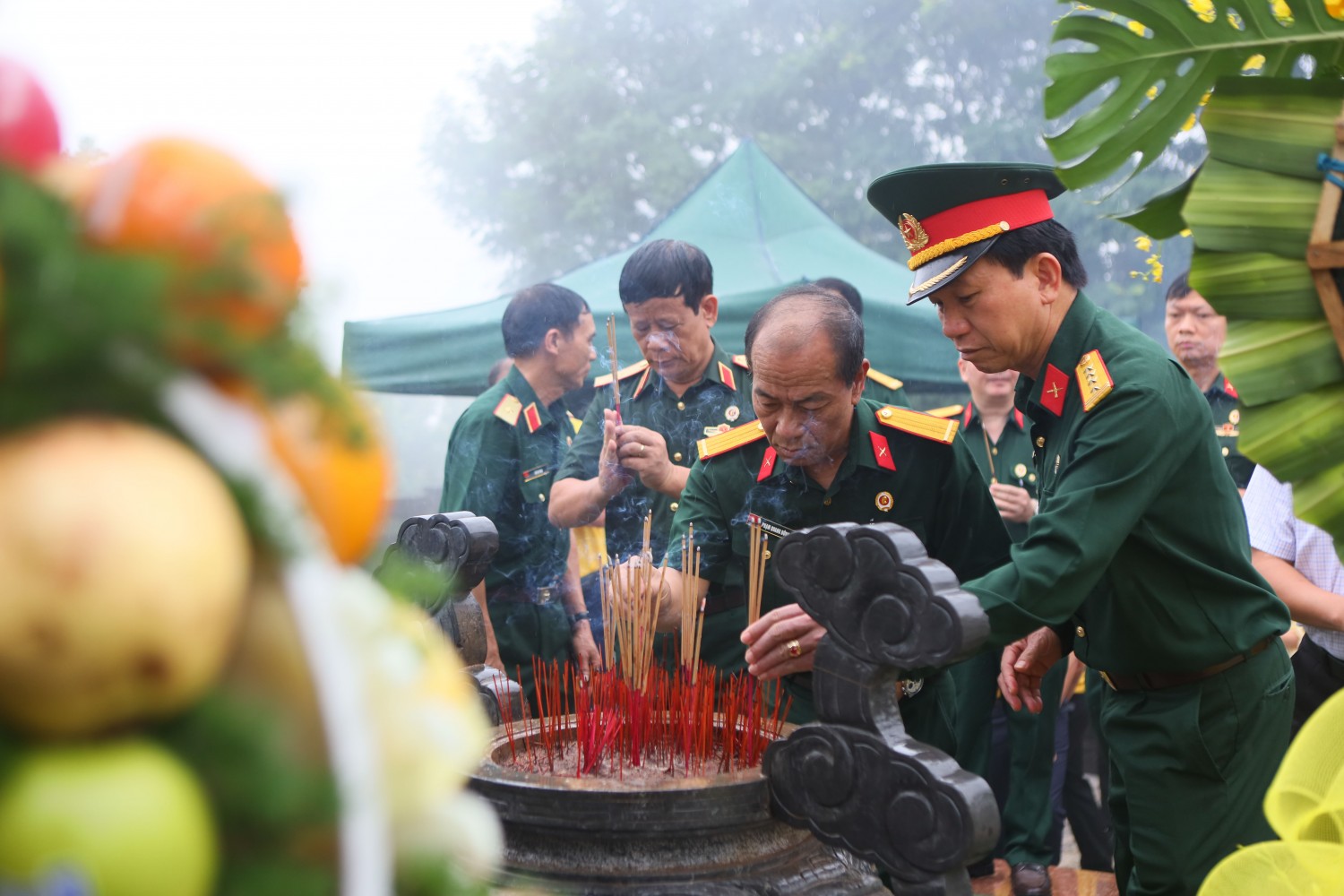 Tập thể người lao động PETROVIETNAM hướng về 150 năm ngày sinh Cụ Huỳnh Thúc Kháng