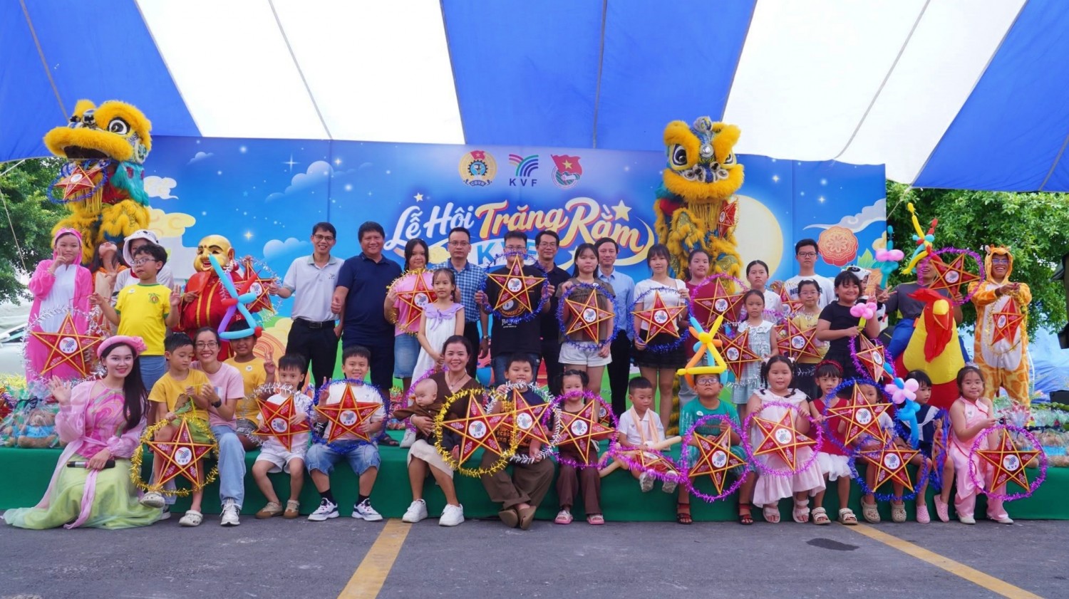 PVCFC chăm lo Tết Trung thu cho con em người lao động