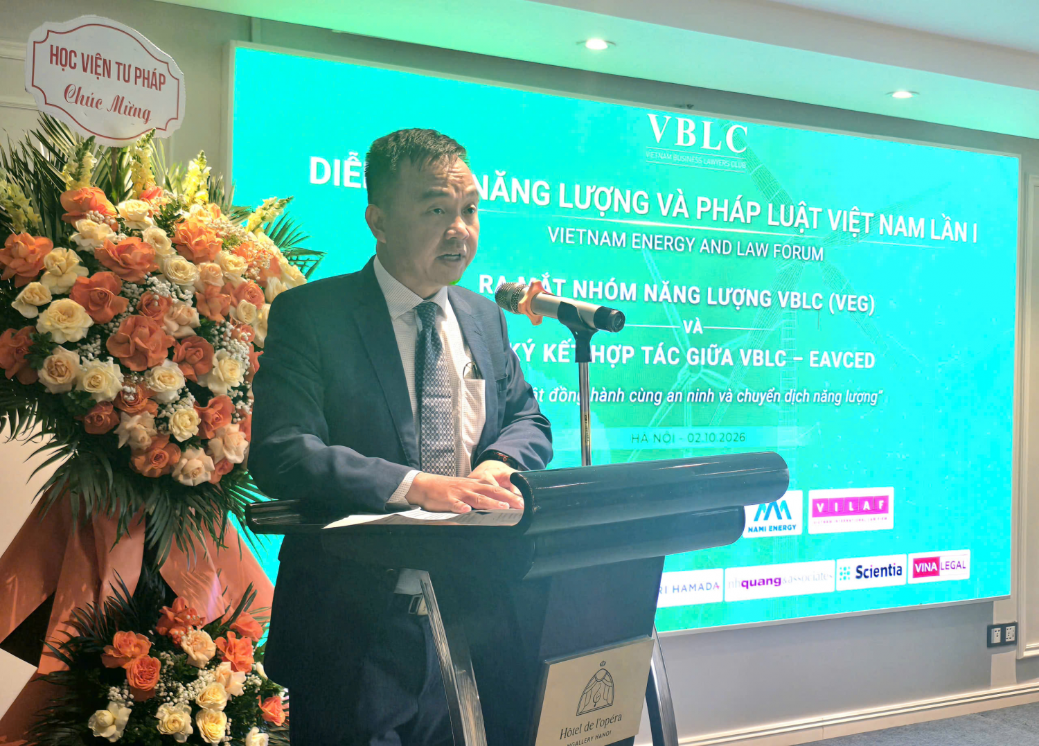 Xây “hạ tầng mềm” cho thị trường năng lượng Xây dựng “hạ tầng mềm” cho thị trường năng lượng