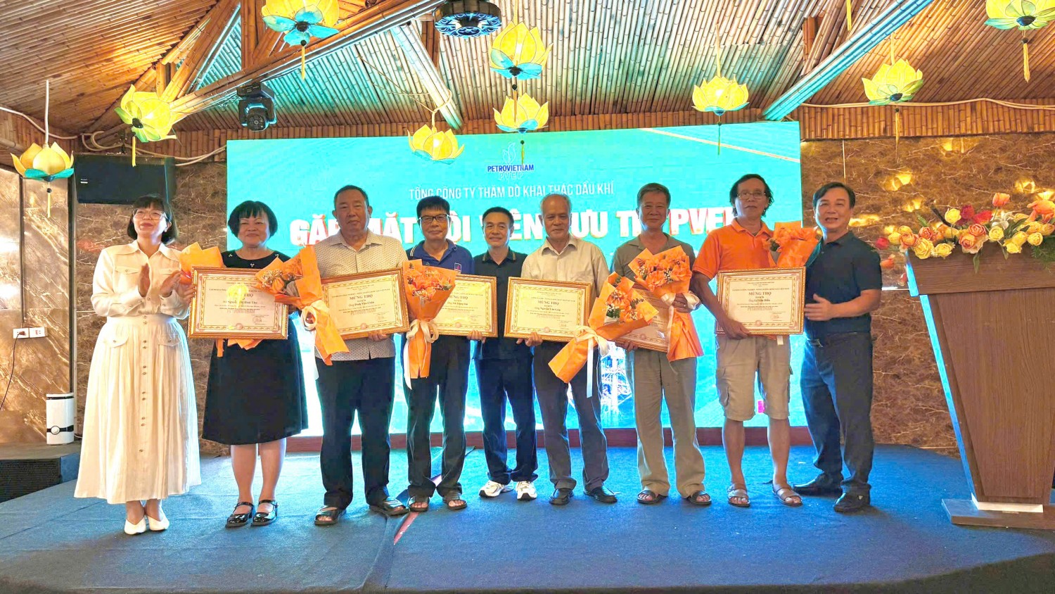 Ấm áp nghĩa tình cán bộ hưu trí PVEP