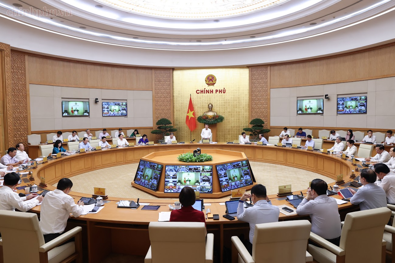 Thủ tướng: Quyết tâm cao nhất để GDP quý IV tăng trên 12,5%