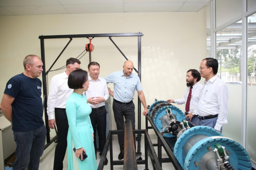 PVU và Trung tâm An toàn và Bảo vệ Môi trường Vietsovpetro tăng cường hợp tác đào tạo, nghiên cứu PVU và Vietsovpetro tăng cường hợp tác đào tạo, nghiên cứu khoa học