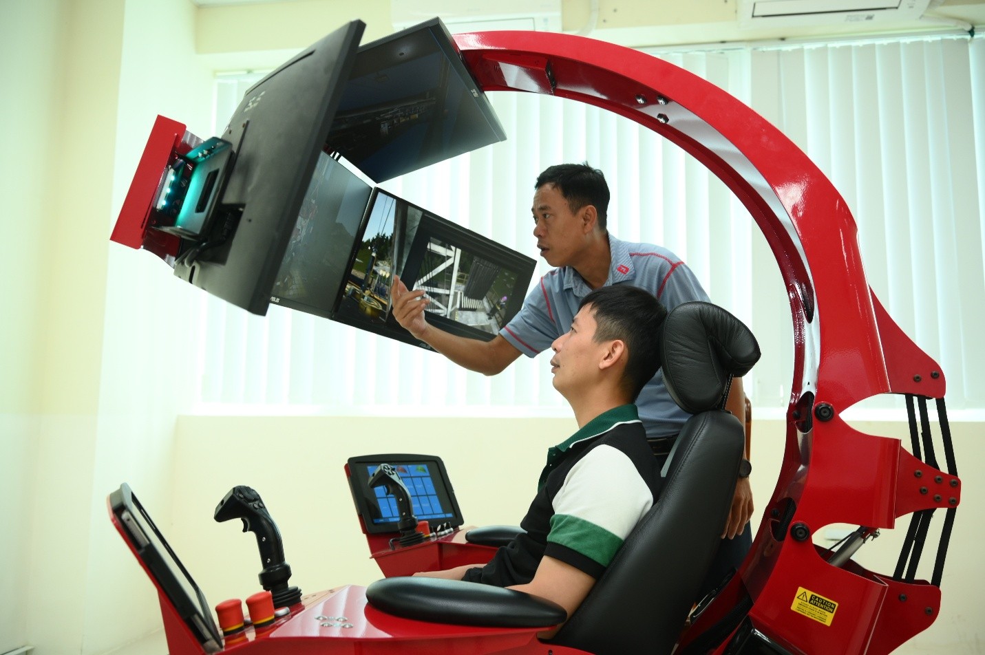 Sôi nổi không khí chuẩn bị Hội thi Tay nghề Dầu khí lần IX - năm 2026 Sôi nổi không khí chuẩn bị Hội thi Tay nghề Dầu khí lần IX - năm 2026