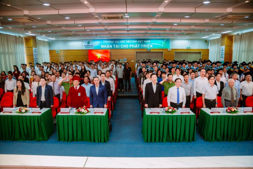 Tiếp nối di sản - Chắp cánh khát vọng Tiếp nối di sản Chắp cánh khát vọng