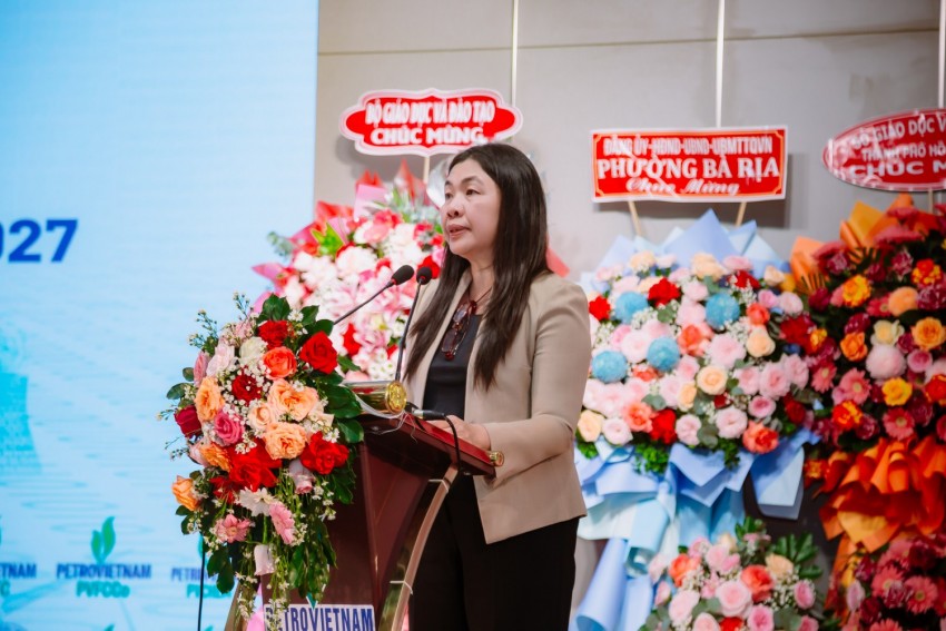 Tiếp nối di sản - Chắp cánh khát vọng Tiếp nối di sản Chắp cánh khát vọng