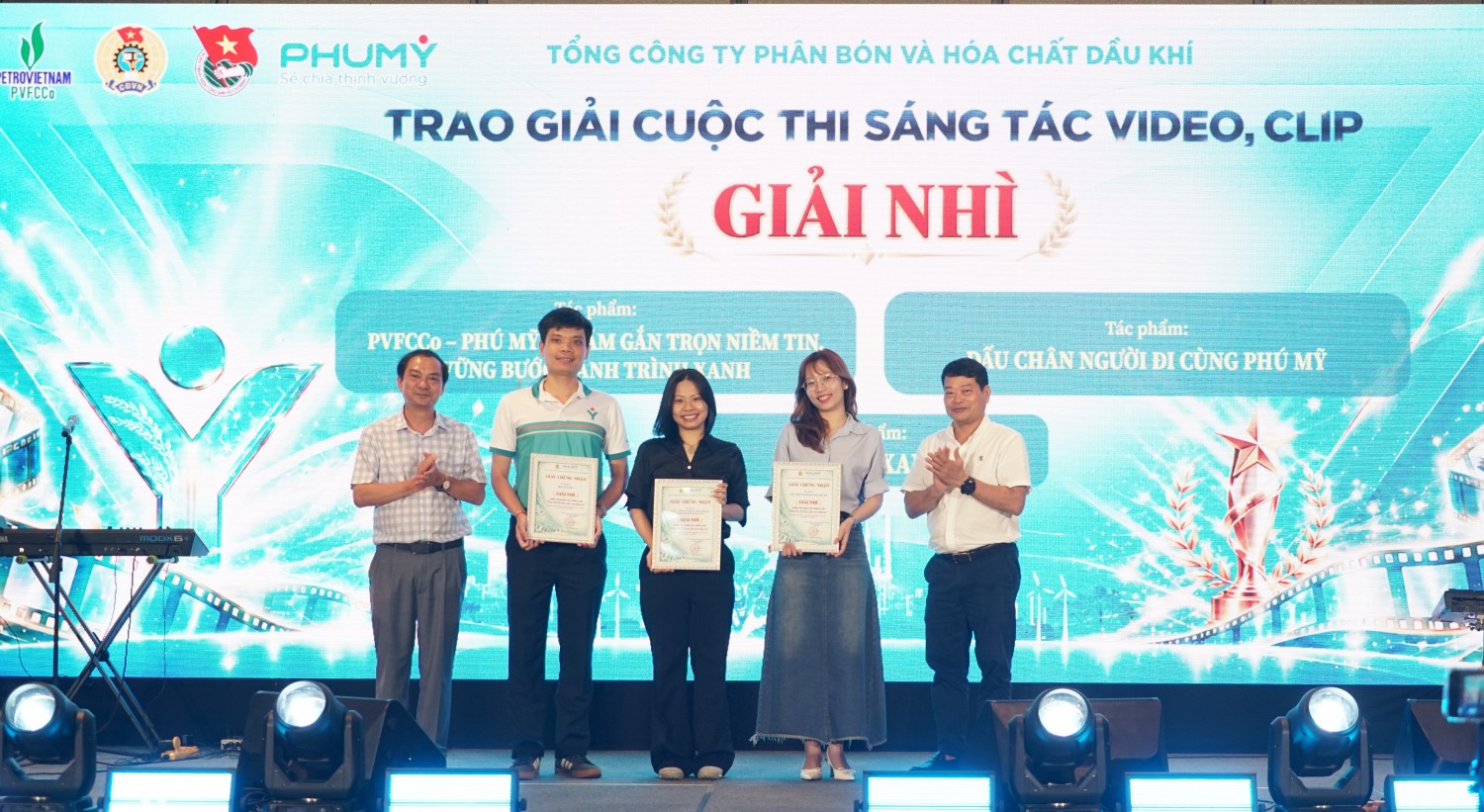 PVFCCo – Phú Mỹ: Lan tỏa yêu thương, tôn vinh những đóng góp của phụ nữ PVFCCo - Phú Mỹ tôn vinh những đóng góp của đội ngũ nữ cán bộ, người lao động